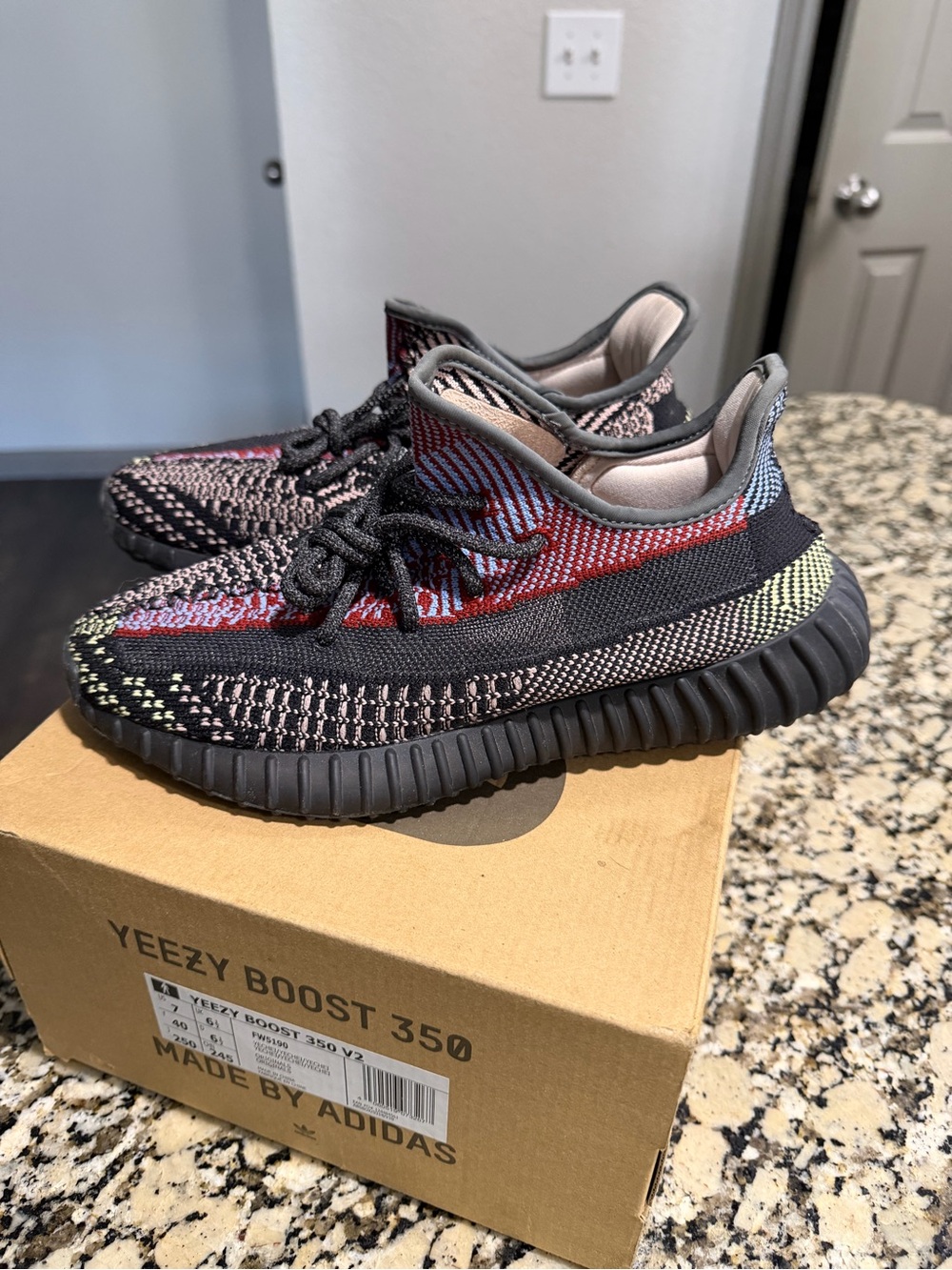 Adidas Yeezy Boost 350 V2 Yechei